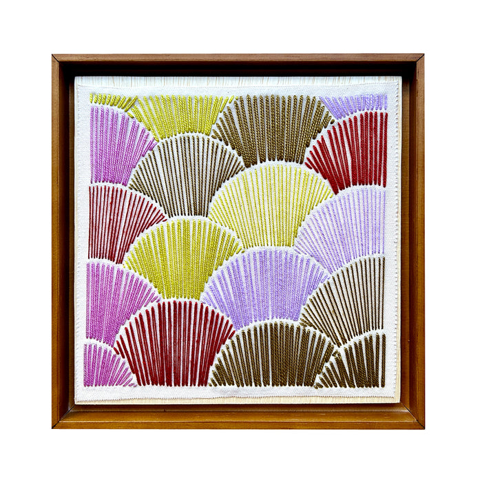 Quadro | "Violetas" | Tamanho Pequeno (22x22cm) | Moldura de Madeira Modelo Canaleta
