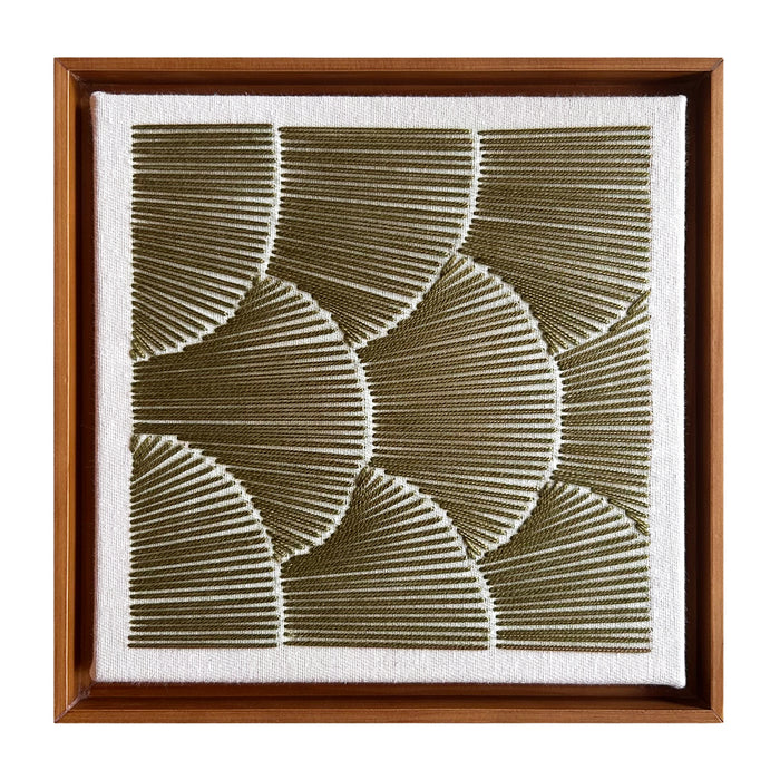 Verde — Quadro Bordado Artesanal 22x22cm | Moldura de Madeira | Casa Amarilo