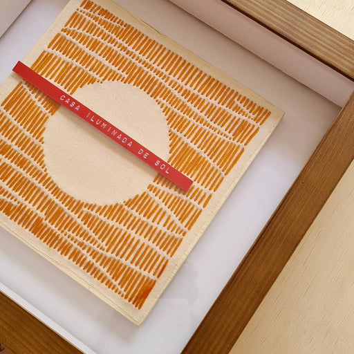 Quadro Bordado Sol - Ideal para presente criativo e decoração solar