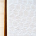 Quadro bordado Off White – Arte manual em tecido, ideal para decoração de interiores e presentes